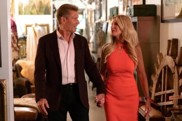 Gerry Turner and Joan Vassos on 'The Golden Bachelor.' (ABC / JOHN FLEENOR)