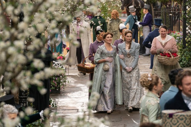 Bridgerton. (L to R) Ruth Gemmell as Lady Violet Bridgerton, Hannah Dodd as Francesca Bridgerton in episode 304 of Bridgerton. Cr. Liam Daniel/Netflix © 2024