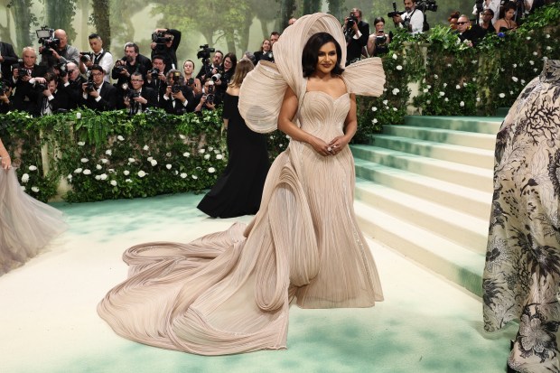Mindy Kaling attends The 2024 Met Gala Celebrating "Sleeping Beauties: Reawakening Fashion" at The Metropolitan Museum of Art on May 06, 2024 in New York City. 