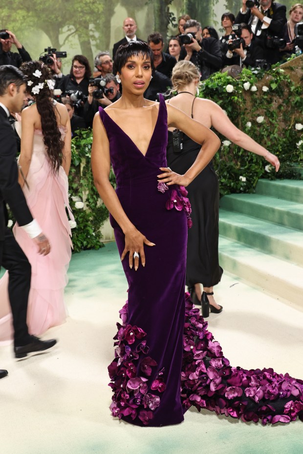 Kerry Washington attends The 2024 Met Gala Celebrating "Sleeping Beauties: Reawakening Fashion" at The Metropolitan Museum of Art on May 06, 2024 in New York City.