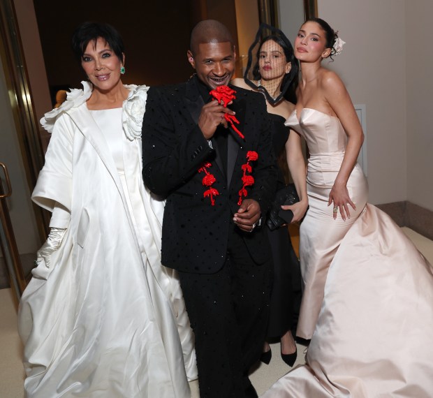 NEW YORK, NEW YORK - MAY 06: (L-R) Kris Jenner, Usher, Rosalía and Kylie Jenner attend The 2024 Met Gala Celebrating "Sleeping Beauties: Reawakening Fashion" at The Metropolitan Museum of Art on May 06, 2024 in New York City. (Photo by Kevin Mazur/MG24/Getty Images for The Met Museum/Vogue)
